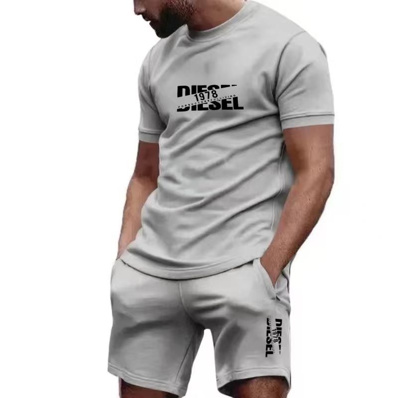 2026 new summer men's T-shirt+ - Men'S Fashion Looks ulasan dan harga
